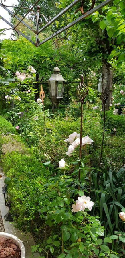 Saint-Gervais-la-Forêt Chambres D'Hotes Jardin D'Ivoire מראה חיצוני תמונה